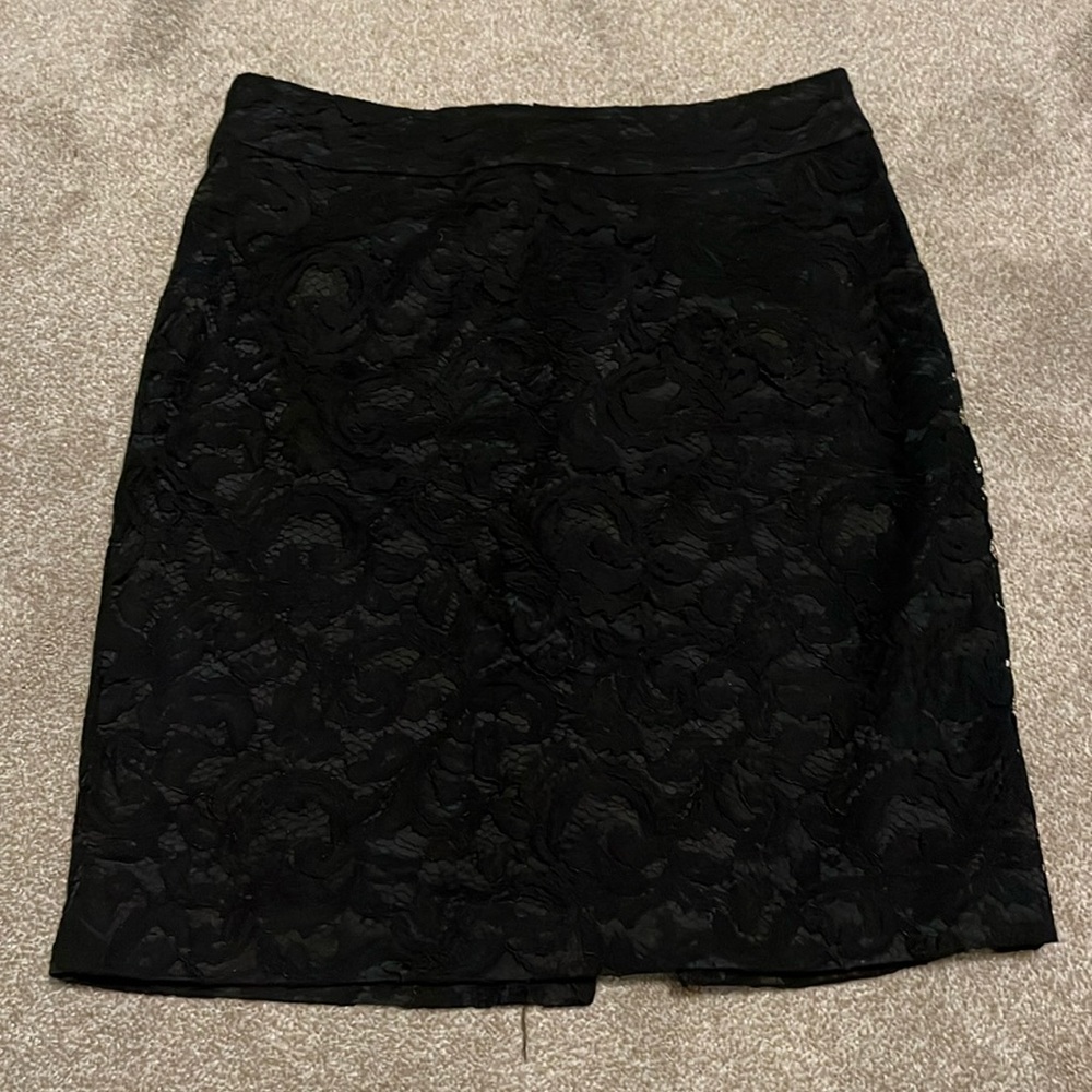 Banana Republic lace skirt
